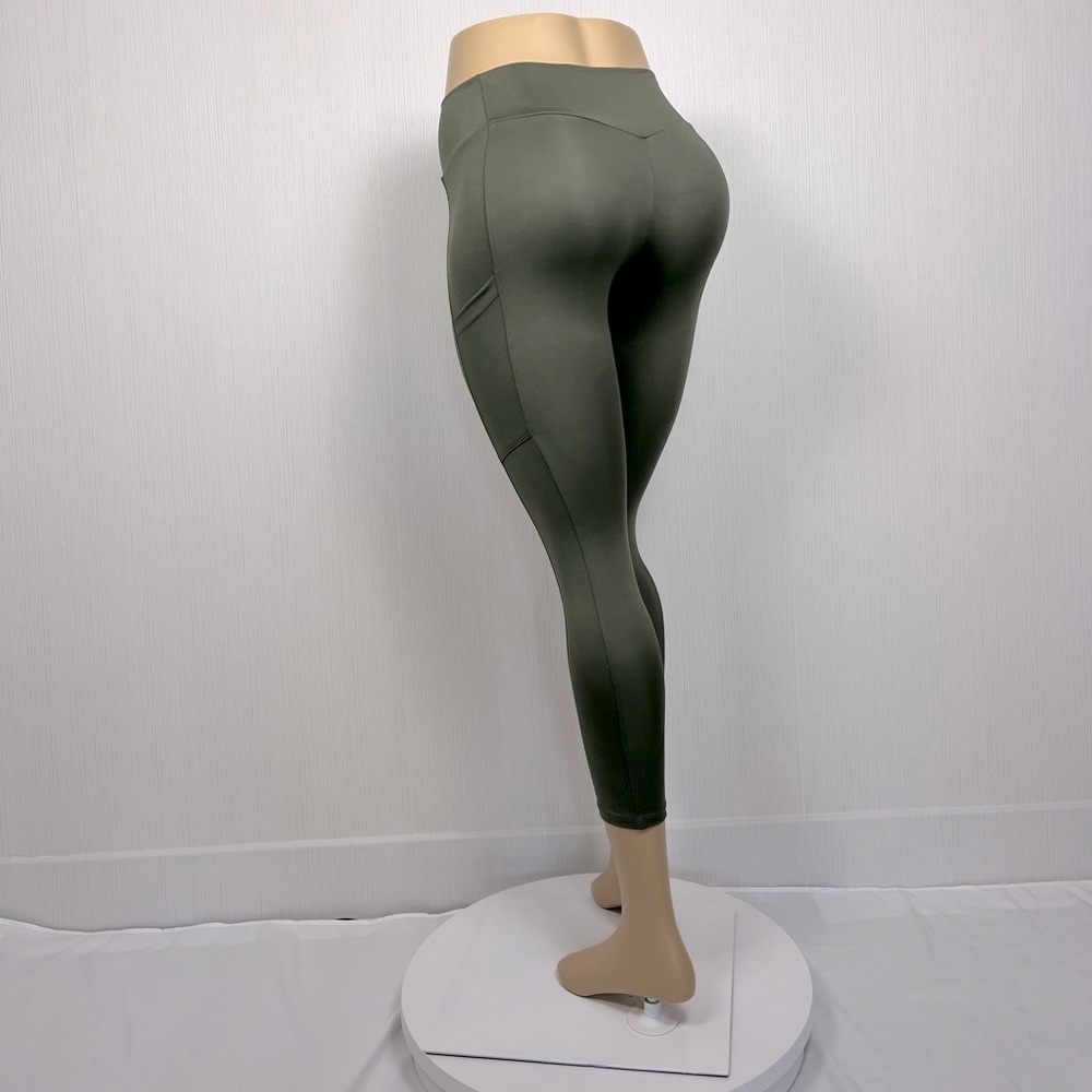 New collection, 85%Polyester15%
Spandex!